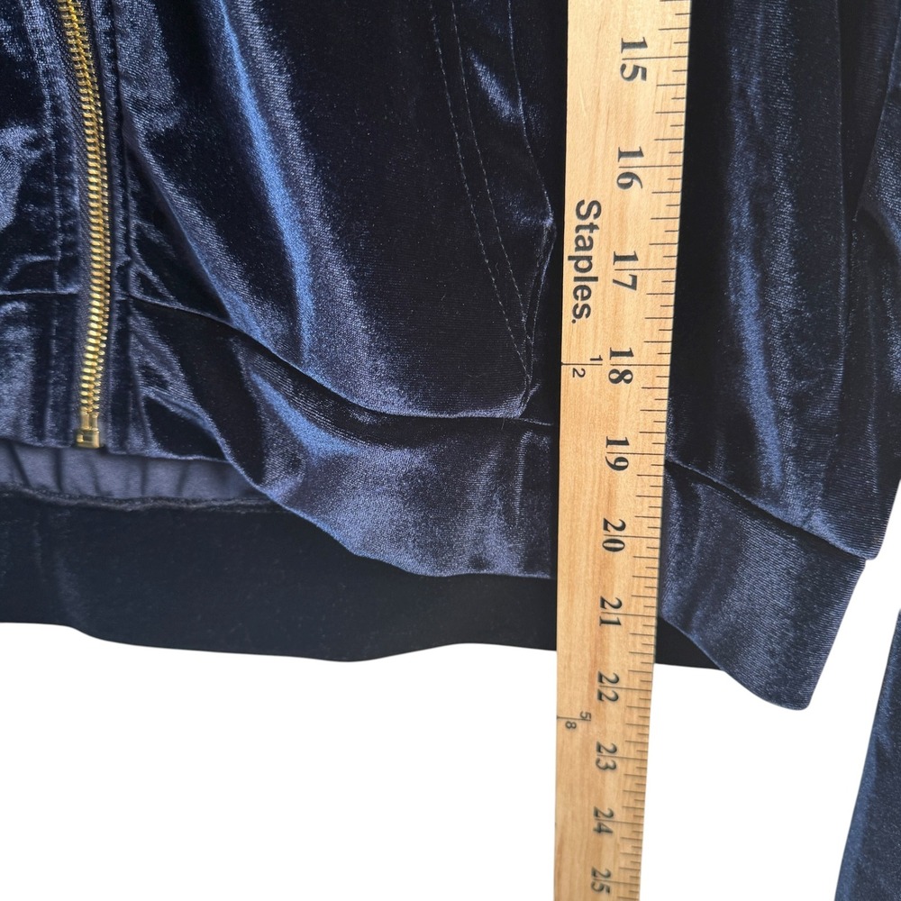 Fabletics Womens Sz M Velvet Velour Hoodie Zip Up Jacket Navy Blue Gold Hardware - Picture 7 of 8